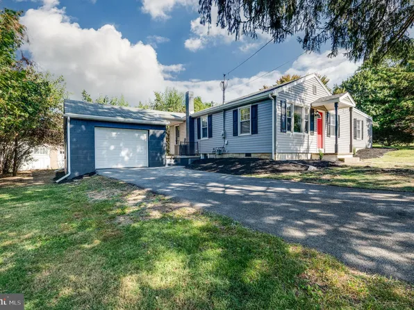 3625 Arlington St, Reading, PA 19605