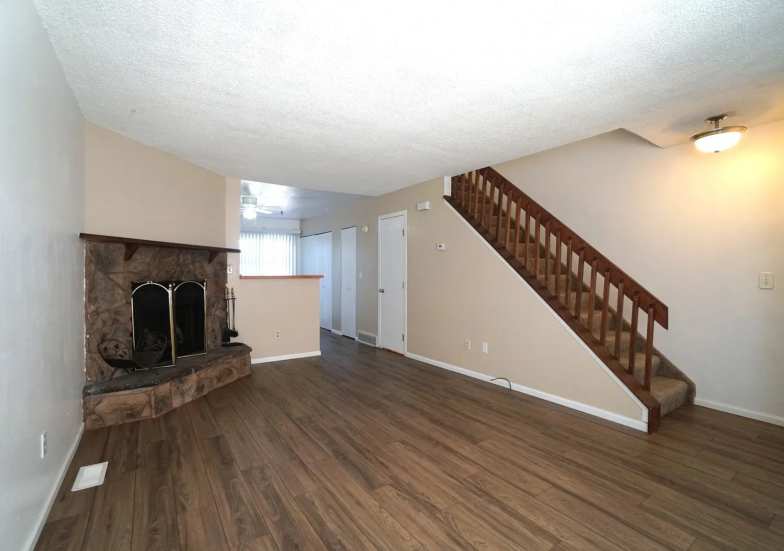 7644 Lexington Manor Drive — Photo 4