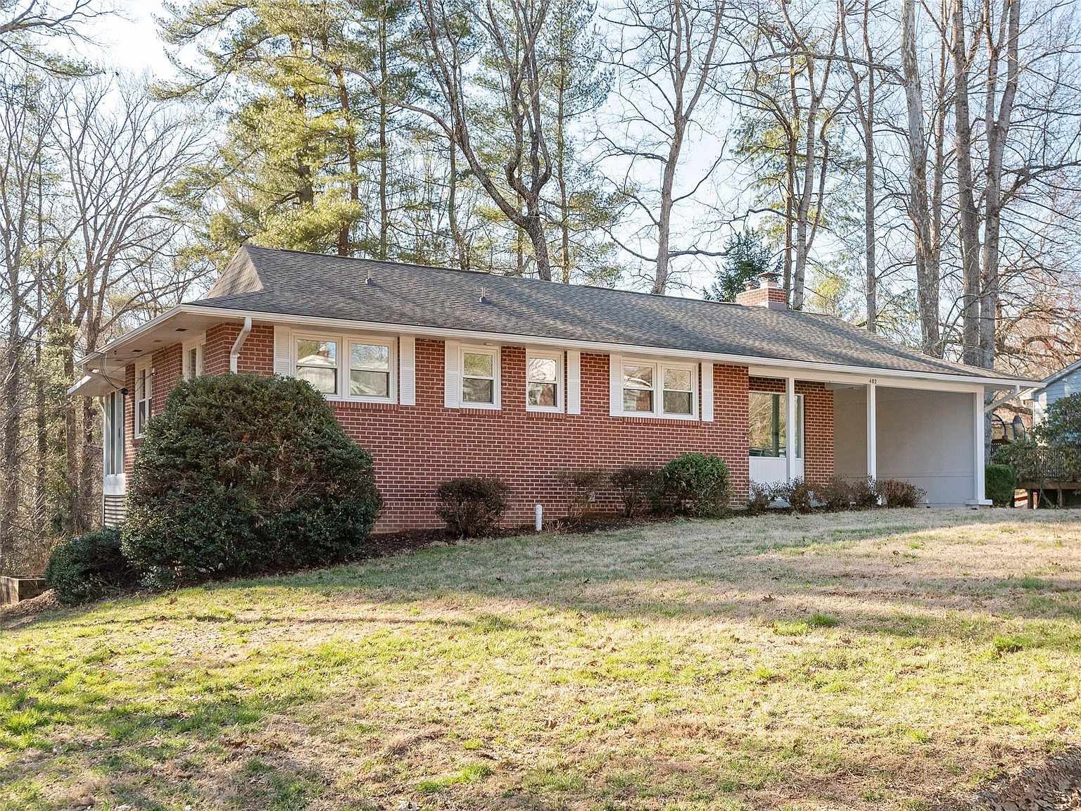 402 Smythe St, East Flat Rock, NC 28726 Zillow