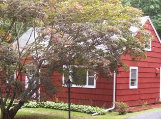 56 Lambtown Rd, Groton, CT 06355