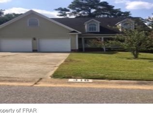 318 Lionshead Rd, Fayetteville, NC 28311
