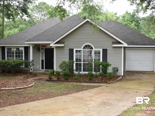 102 Ivy Cir, Daphne, AL 36526
