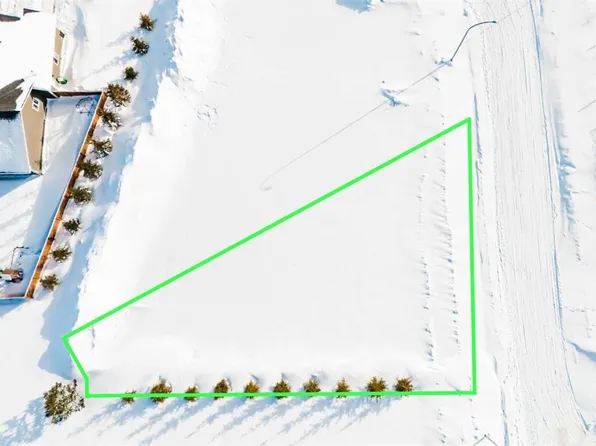 9501 111th St, Mackenzie County, AB T0H 2H0