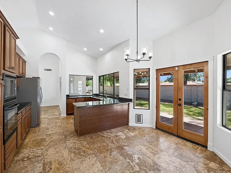 4319 E Lupine Ave — Photo 4
