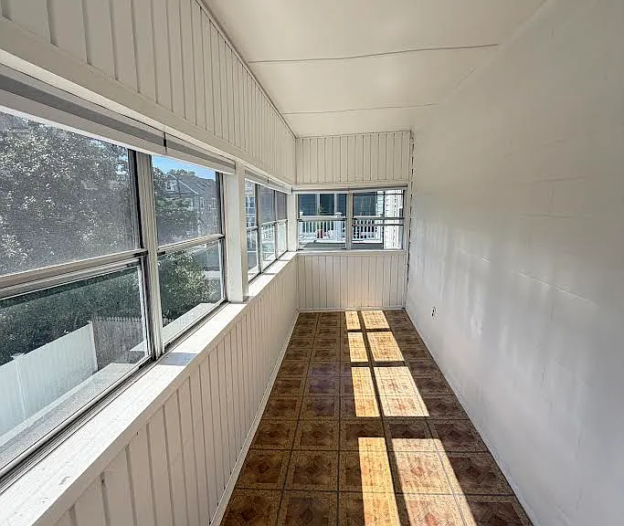 15 Burch St — Photo 13
