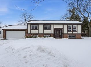 29 Governors Rd, Grimsby, ON L3M 2Y3