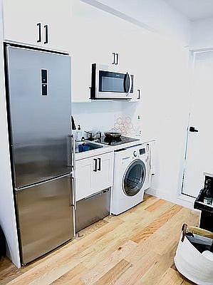 2nd image of 103 Saint Marks Pl #4H