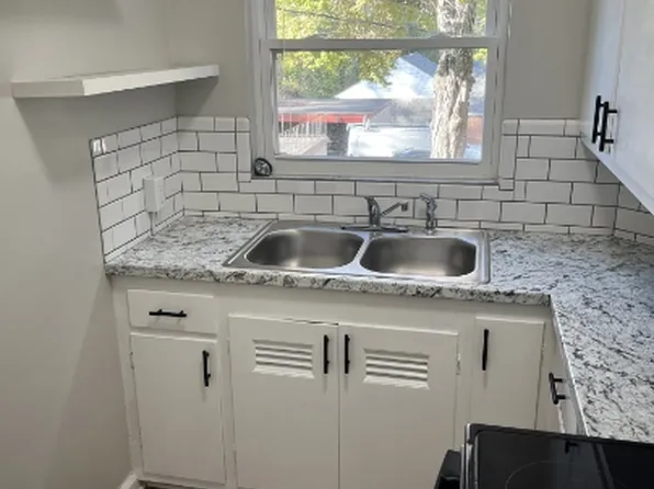 4012 W Bancroft St, Ottawa Hills, OH