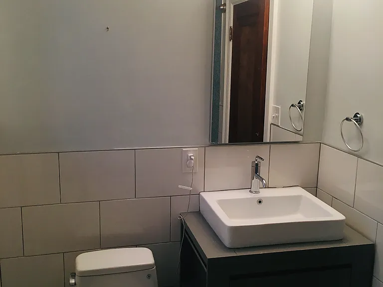 2728 Cortland Pl NW — Photo 9