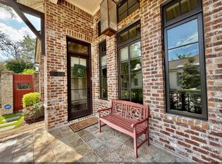 7037 Etage Ct, Baton Rouge, LA 70806