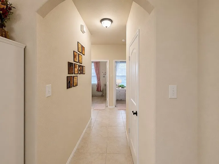 10200 Bennet Dr — Photo 14