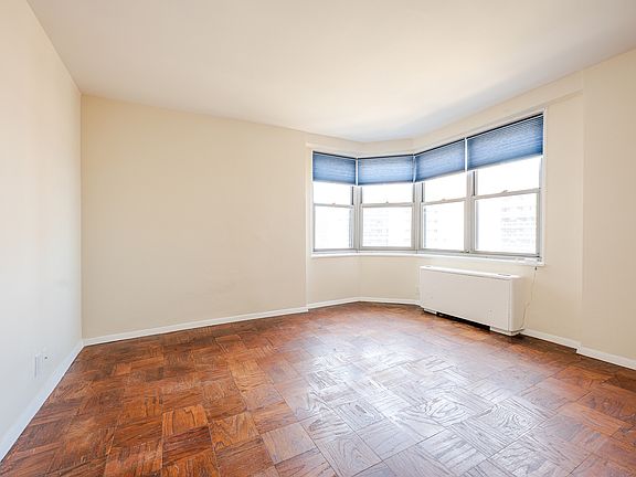 4th image of 70-25 Yellowstone Blvd #16B
