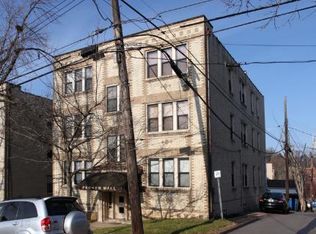 110 Parker Dr, Pittsburgh, PA 15216