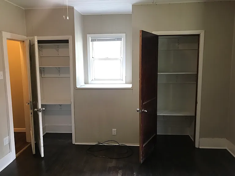 520 W Edwards St #2 — Photo 8