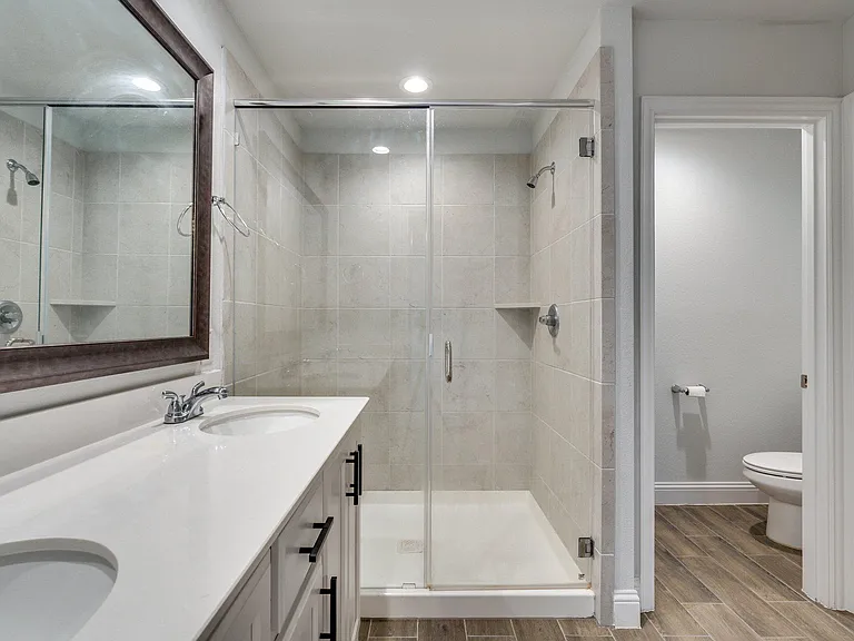 6805 Andrew Dr — Photo 21