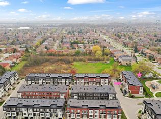12 Genuine Ln, Richmond Hill, ON L4B 0E5