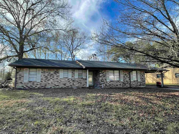 212 S Gaston St, Carthage, TX 75633