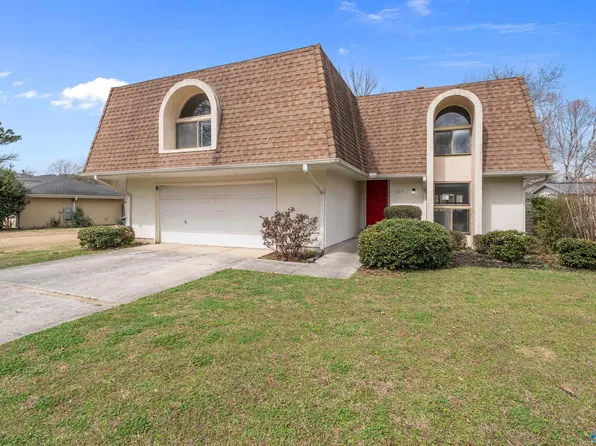 1913 Waxleaf Grn SE, Huntsville, AL 35803