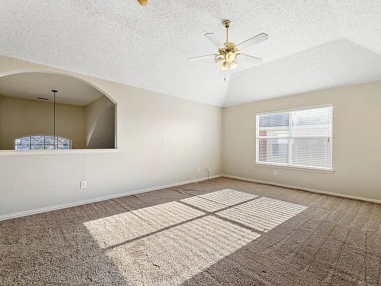1917 Bridgewater Dr — Photo 28