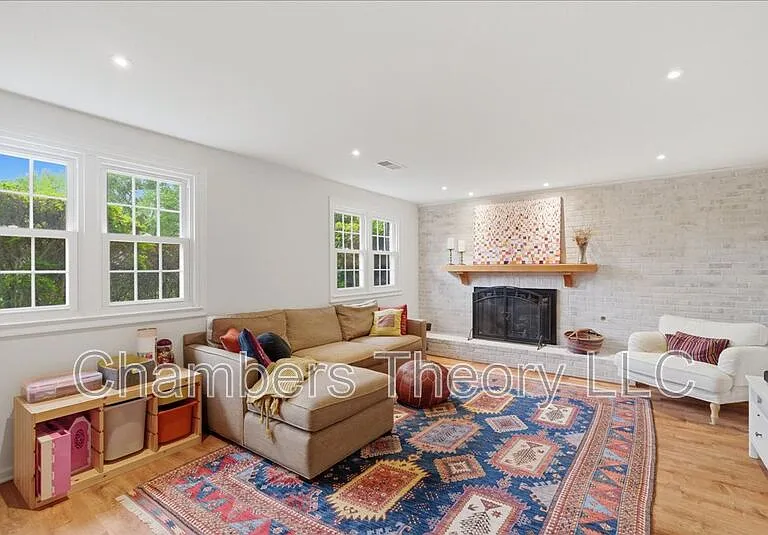 9221 Talisman Dr — Photo 27