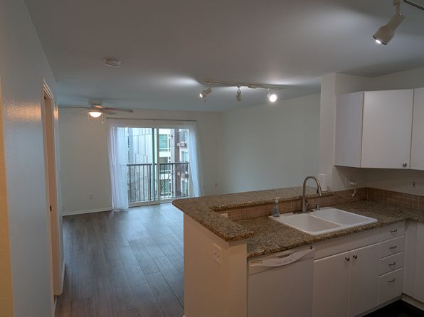 323 Queen Anne Ave N APT 509