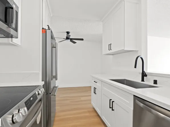 1525 Amherst, 1525 Amherst Ave APT 209, Los Angeles, CA 90025
