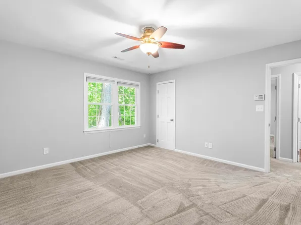 214 Heidinger Dr, Cary, NC 27511