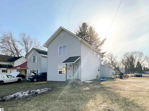111 Monroe St, Mancelona, MI 49659