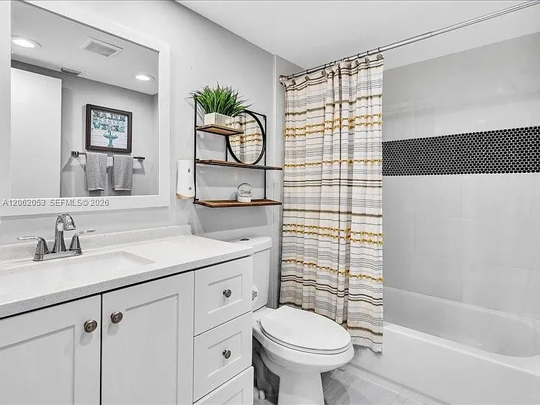 12500 SW 5th Ct #208M — Photo 15