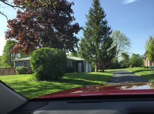 828 Goethe St, Elgin, IL 60123