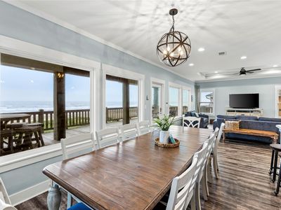 1317 Emerald Dr, Crystal Beach, TX, 77650