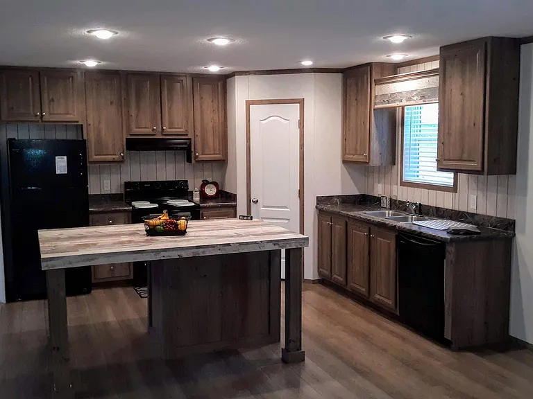 2500 Farm Bureau Rd — Photo 1