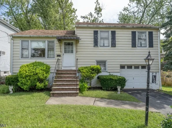 110 River Dr, Parsippany-Troy Hills Twp., NJ 07034