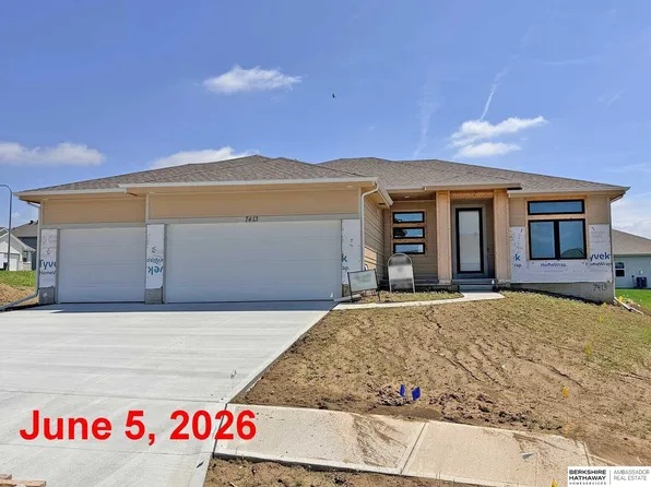 7413 N 176th Ave, Bennington, NE 68007