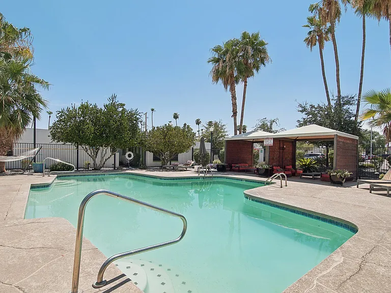 Palm Villas — Photo 41