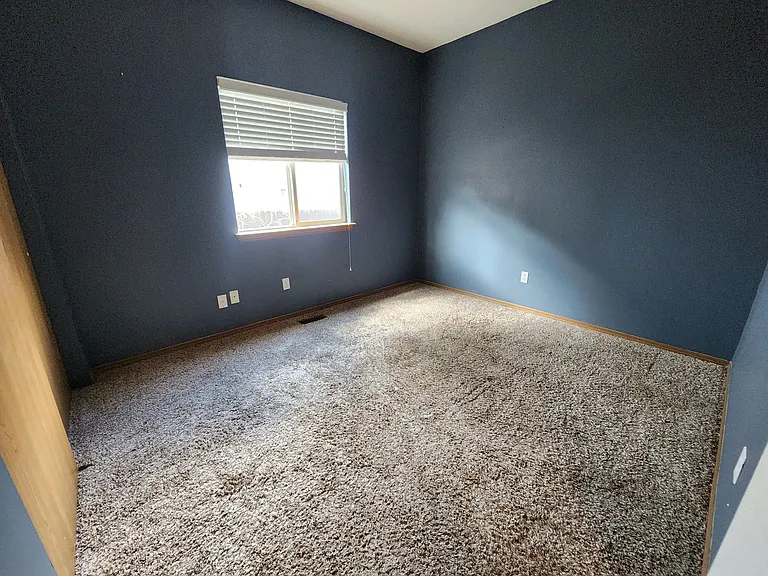 4650 Bittercreek Dr — Photo 7