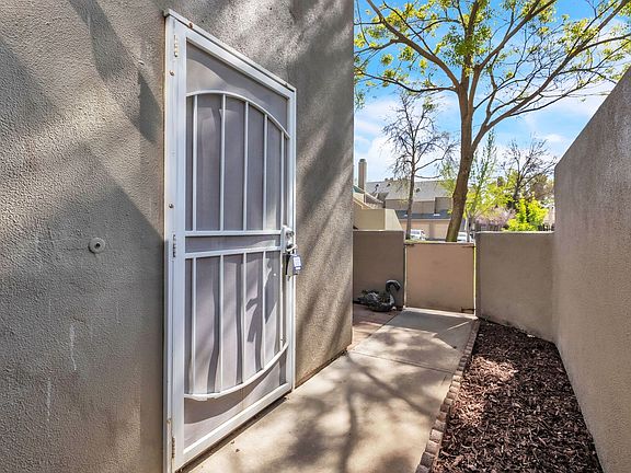5th image of 5226 Hemlock St APT 35