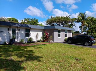 7913 NW 73rd Ter, Tamarac, FL 33321
