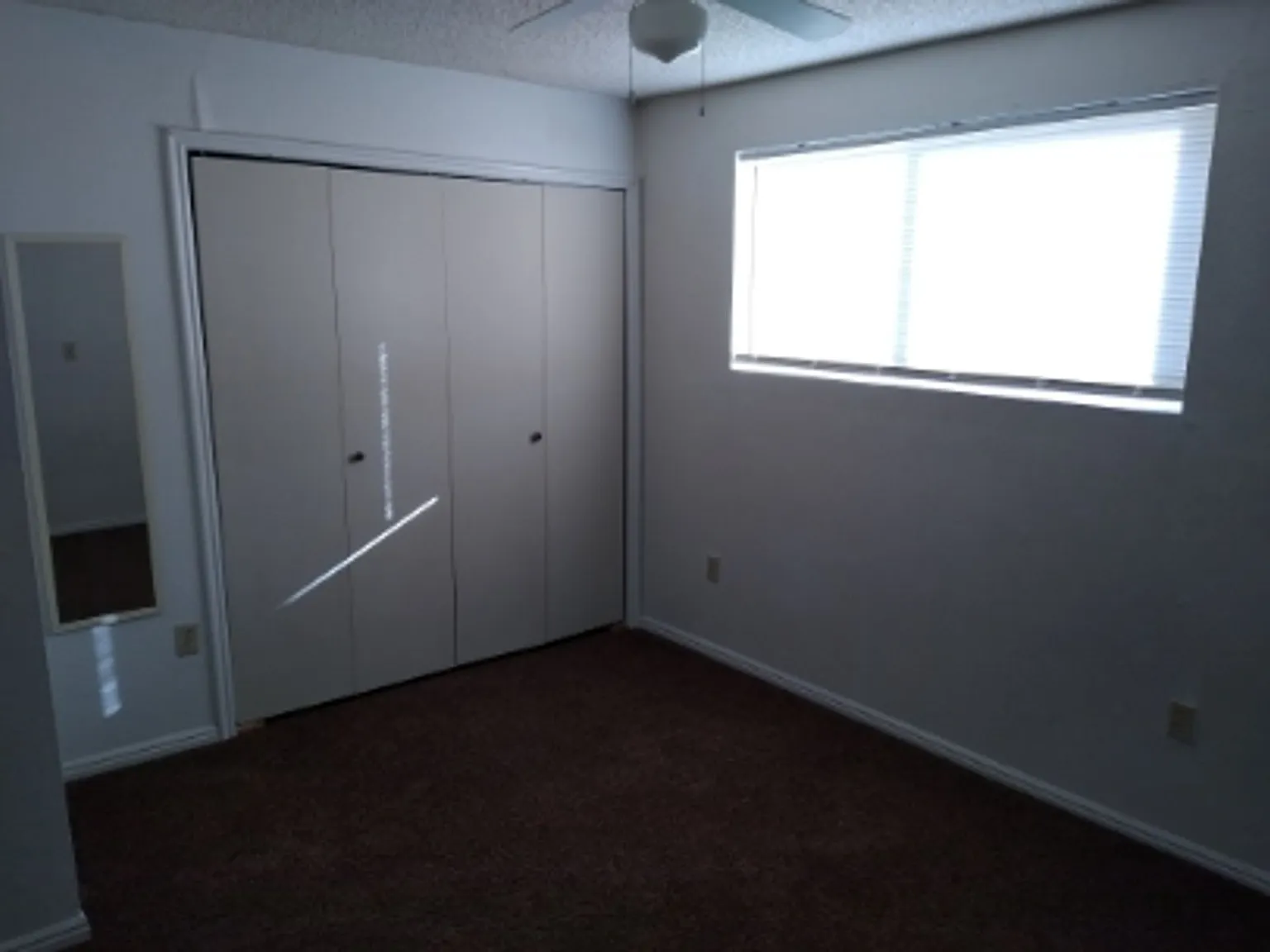 3 bedroom 3 bath apartment close to town! — Photo 4