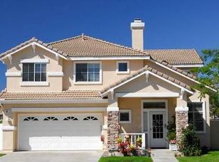 24 Bienvenue Dr, Foothill Ranch, CA 92610