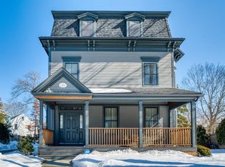 70 Walker St Floor 1, Newtonville, MA 02460