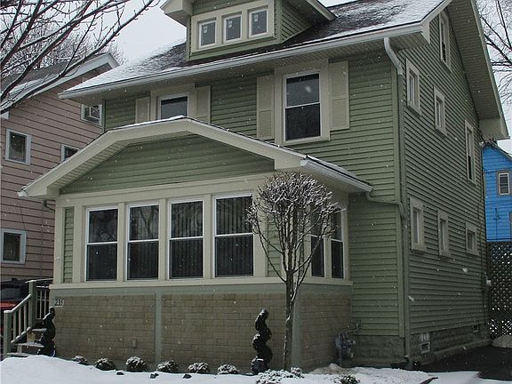 2nd image of 235 Ernst St