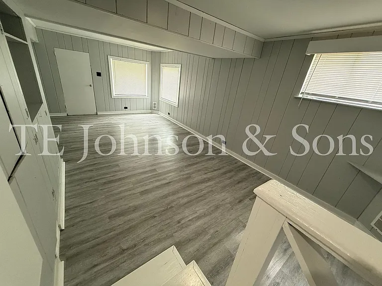 212 Carolina Cir — Photo 33