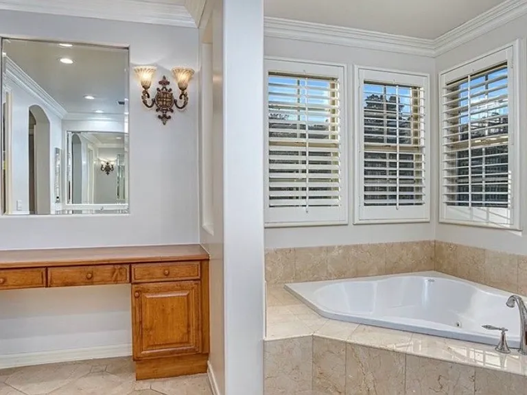 26755 Provence Dr — Photo 23