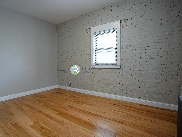 50 Park Vale Ave #24 — Photo 11
