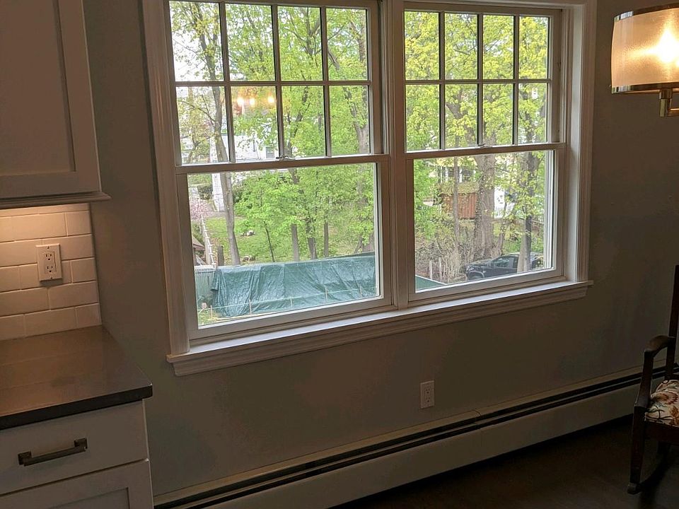 1st image of 86 Holland Ave Floor 2