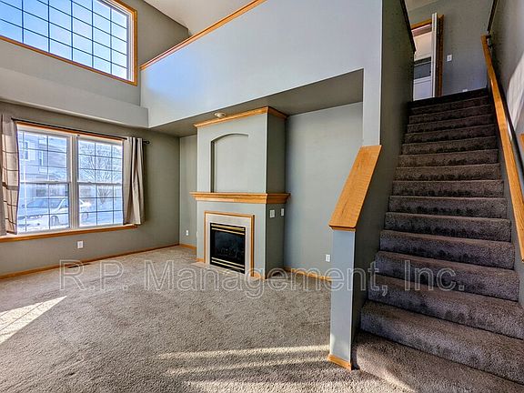 2nd image of 1909 Bluestem Ln