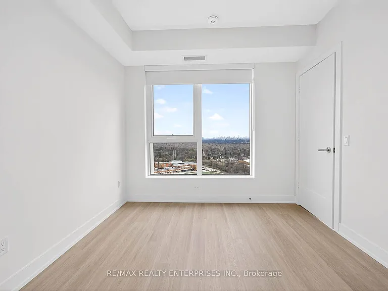 60 Central Park Dr #2404 — Photo 15