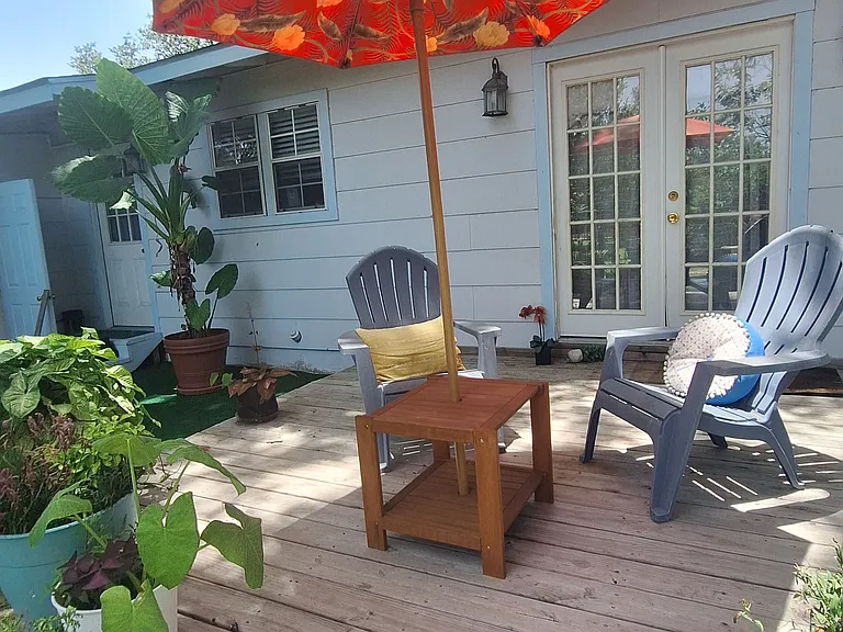 138 Norfolk Pl — Photo 32