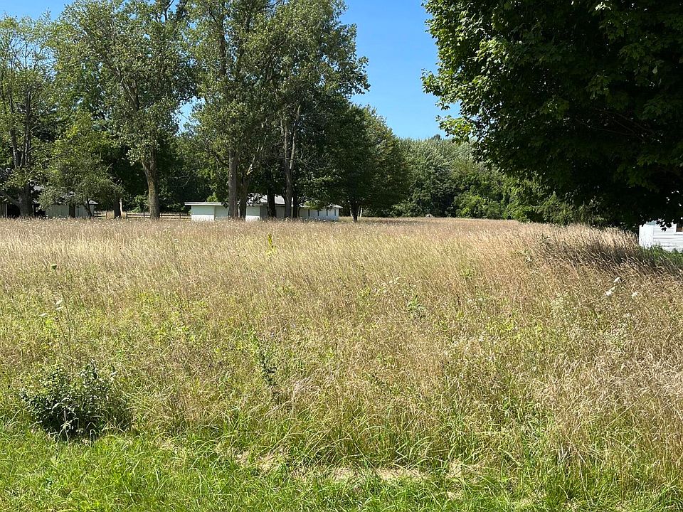 2nd image of 4430 64th St